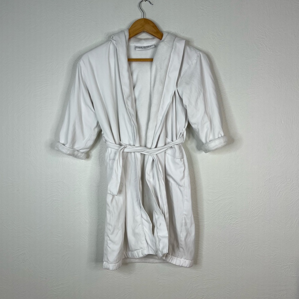 Four Seasons Kids White Hooded Plush Lined Bathrobe Belted Waist Size M Medium